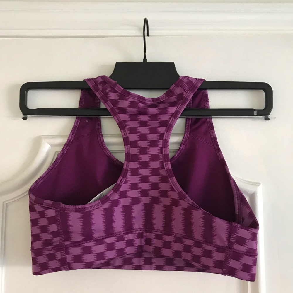 Nike Sports Bra - Picture 2 of 2